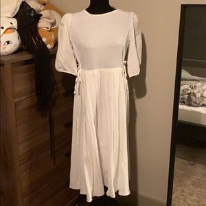 White cotton bow tie long dress